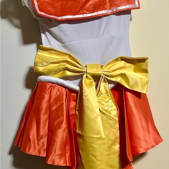 Ladies Medium Sailor Venus costume - Picture 2 of 2